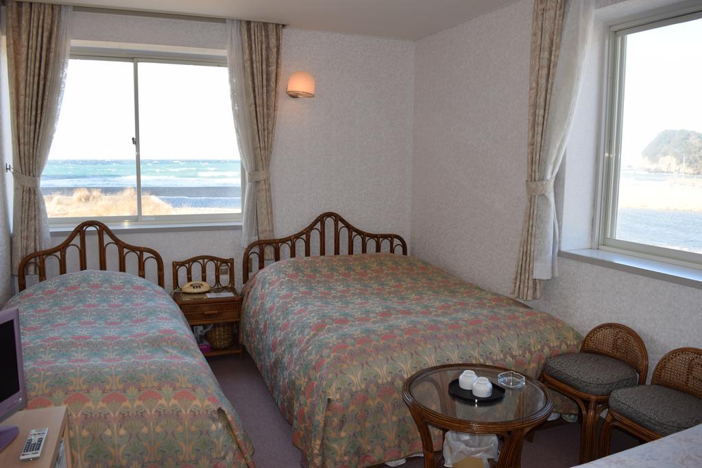 Pension Surf Rider Nishiizu Quarto foto